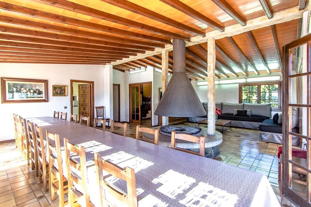 Catalunya Casas Nature And Tranquility For 24 Pax - 30Km To Beach Sant Pere de Vilamajor 外观 照片