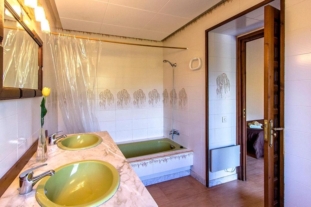 Catalunya Casas Nature And Tranquility For 24 Pax - 30Km To Beach Sant Pere de Vilamajor 外观 照片
