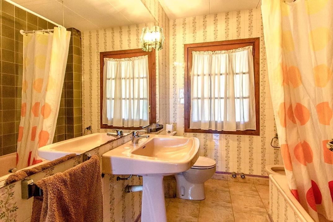 Catalunya Casas Nature And Tranquility For 24 Pax - 30Km To Beach Sant Pere de Vilamajor 外观 照片